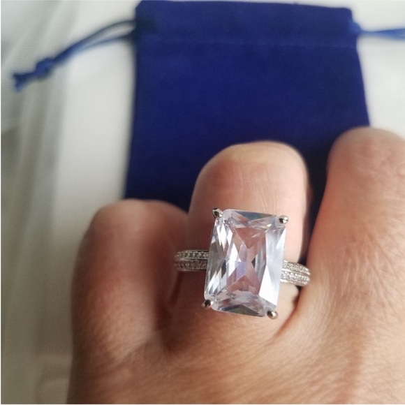 Swarovski Elements 925 Sterling Silver 6ct Emerald-cut Solitaire Ring NEW - Picture 9 of 14